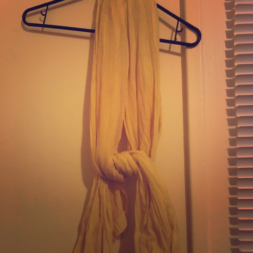 Yellow scarf